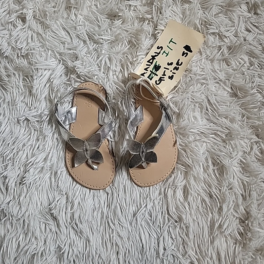 Gap Kids Baby Toddler Girl's Silver Butterfly Detail Sandals - 5